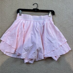 Brand new without tags lululemon court rival skirt size 6 strawberry milkshake